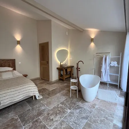 Pool Casa vacanze Vallabrègues