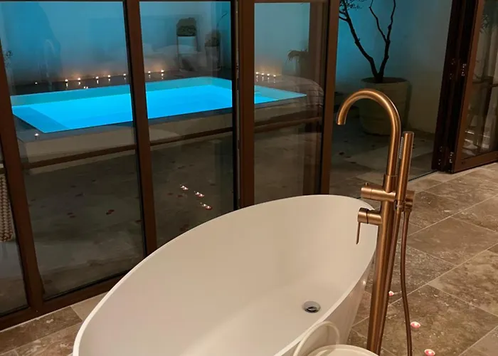 Pool Hébergement de vacances *